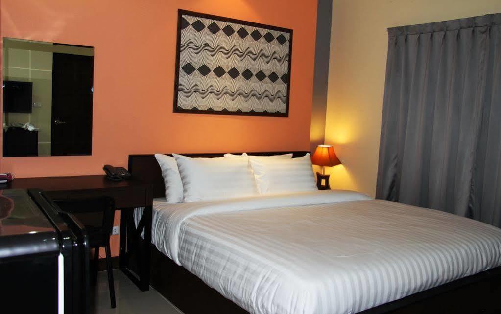 Ma Chic & Cozy Lejlighedshotel Lampang Eksteriør billede